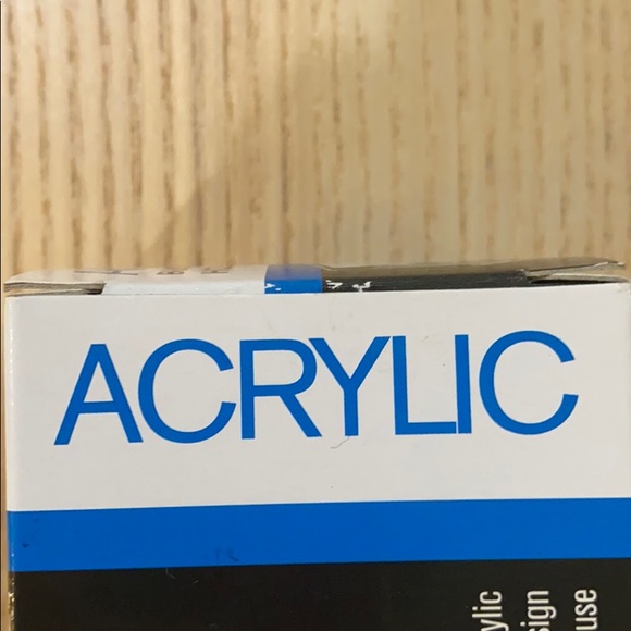 Acrylic business card holder - Picture 3 of 7